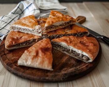 Северная Осетия: Владикавказ, горы, аланский вечер