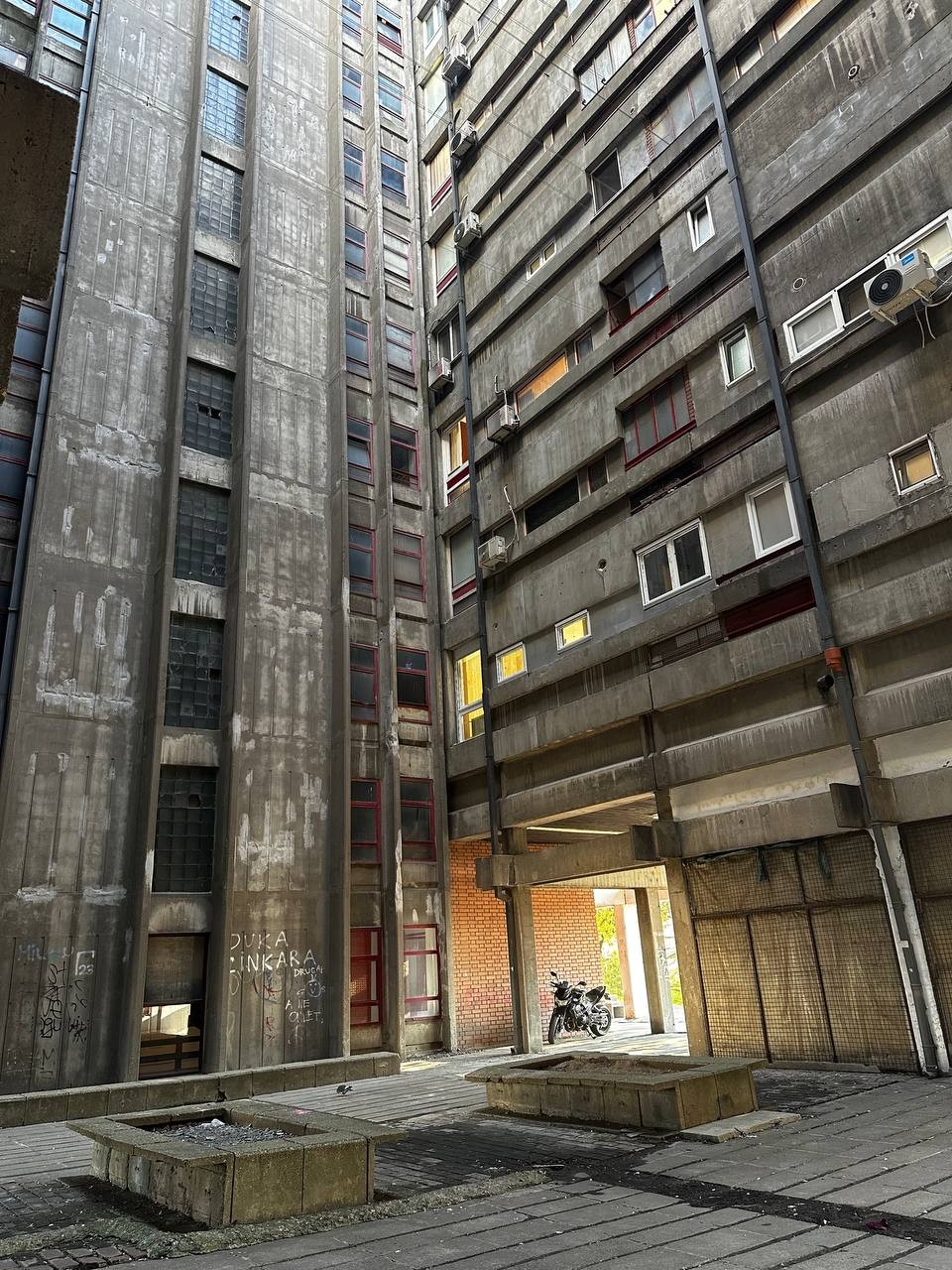 Мне очень понравилось. Борис начал с исторической справки о Модернизме и о том, как он перетекал