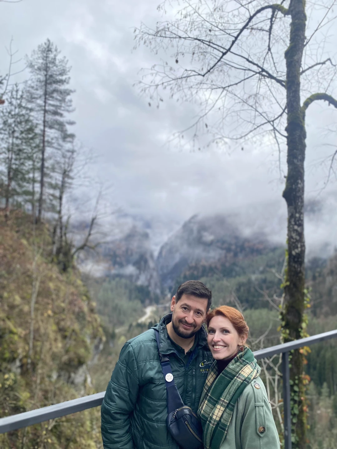 Отличная, нетривиальная подача материала! Программа была отлично адаптирована к времени года, погоде и обстановке на месте!