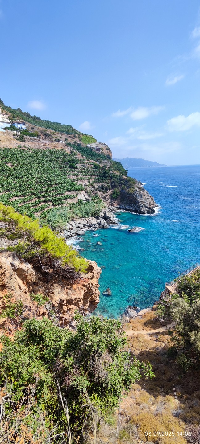 Спасибо за прекрасный отдых. Наш гид Вячеслав сделал всё для нашего комфорта. Виды были просто восхитительны