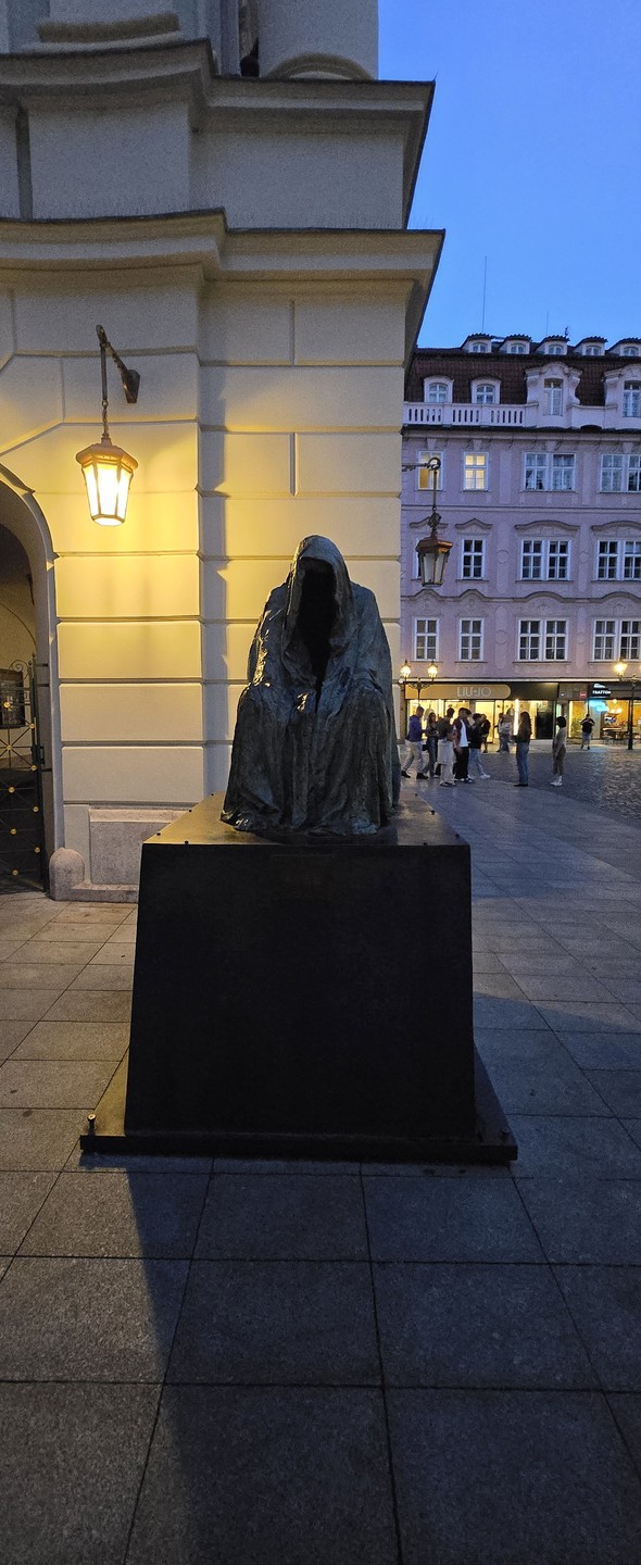 Мистерии вечерней Праги (Евгений)