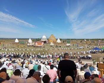 Первый день национального праздника Ысыах