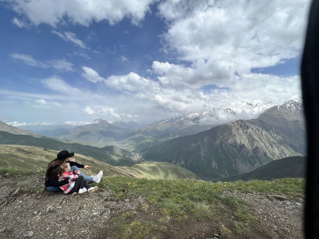 Это была самая лучшая экскурсия в моей жизни! Валерий - не только прекрасный гид, но ещё