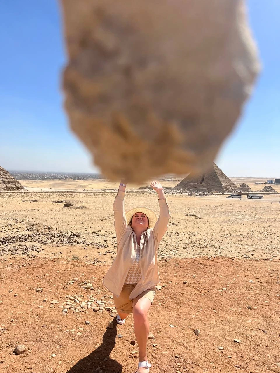 Огромная благодарность организаторам за чудесную поездку. К сожалению не знаю имени водители - он молодец, такой