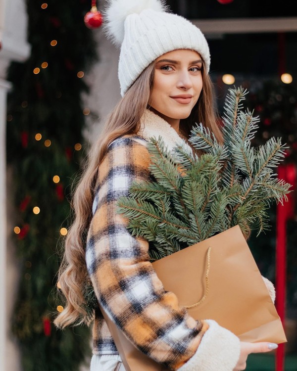 Фотопрогулка: магия новогоднего Петербурга