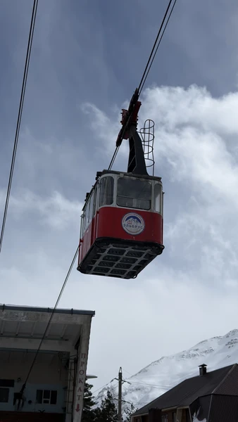 хороший день в компании гида Ивана, насладилась прекрасными видами величественного Эльбруса