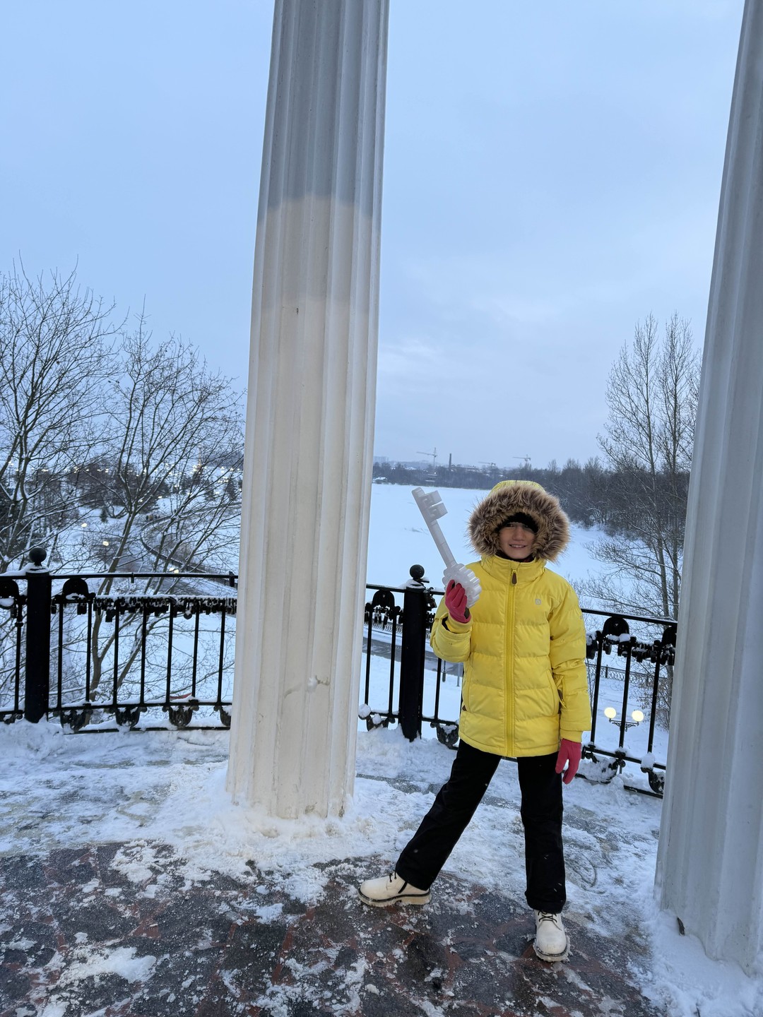 Алёна прекрасный гид. Было морозно, но дети стойко выдержали потому что было интересно.