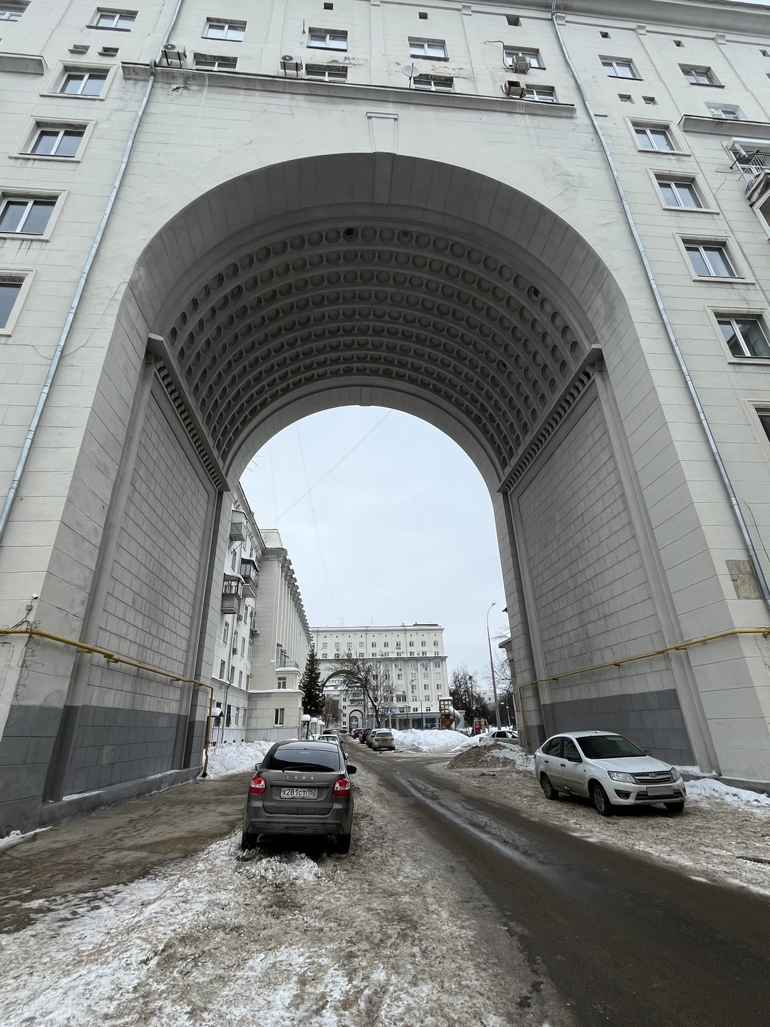 По центру Нижнего Новгорода я гуляла не менее 100 раз) училась когда-то давно в этом городе