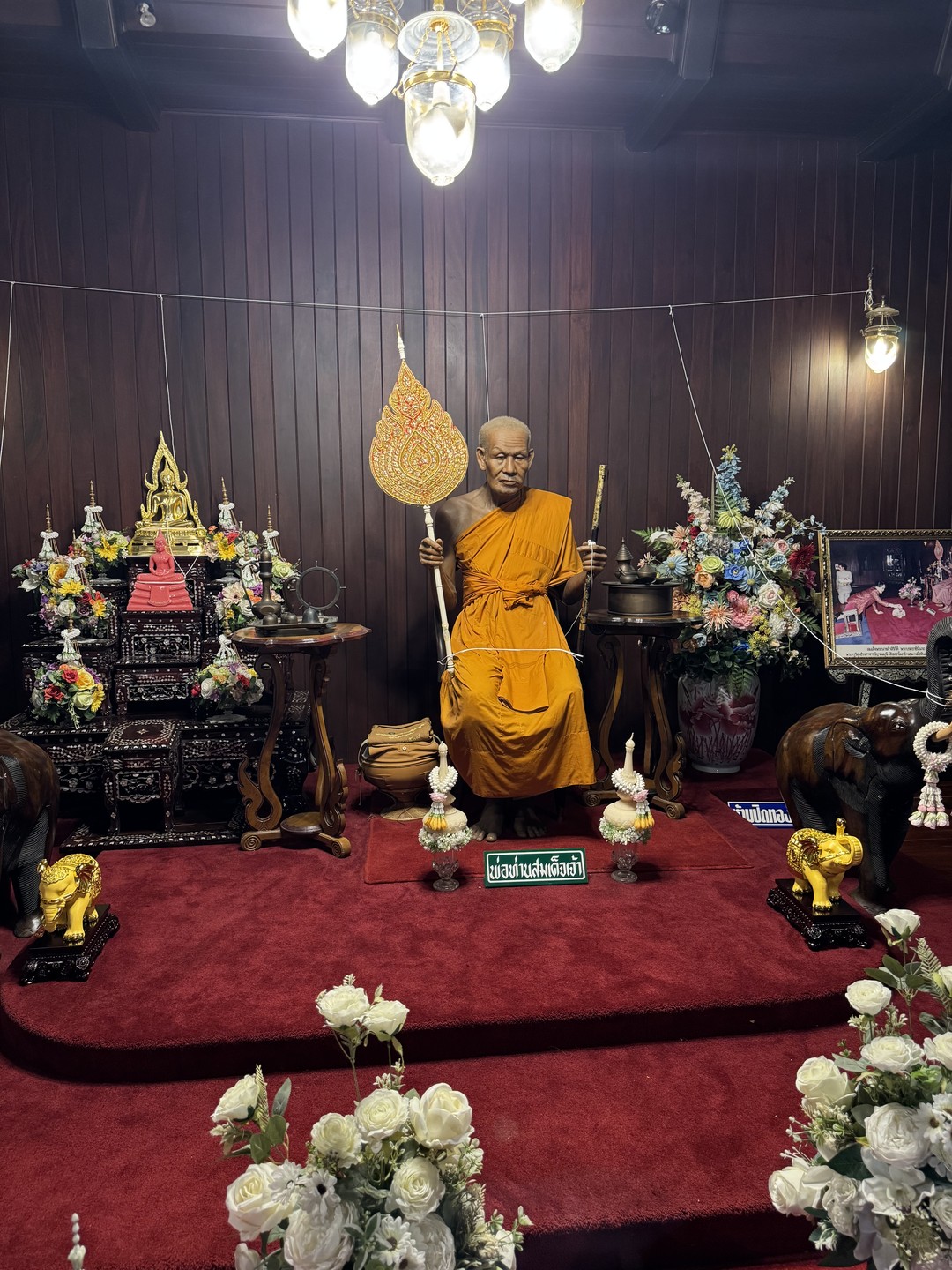 Однозначно рекомендуем Владимира! Человек эрудированный и очень комфортный в общении. Время пролетело незаметно. Владимир прекрасно знает