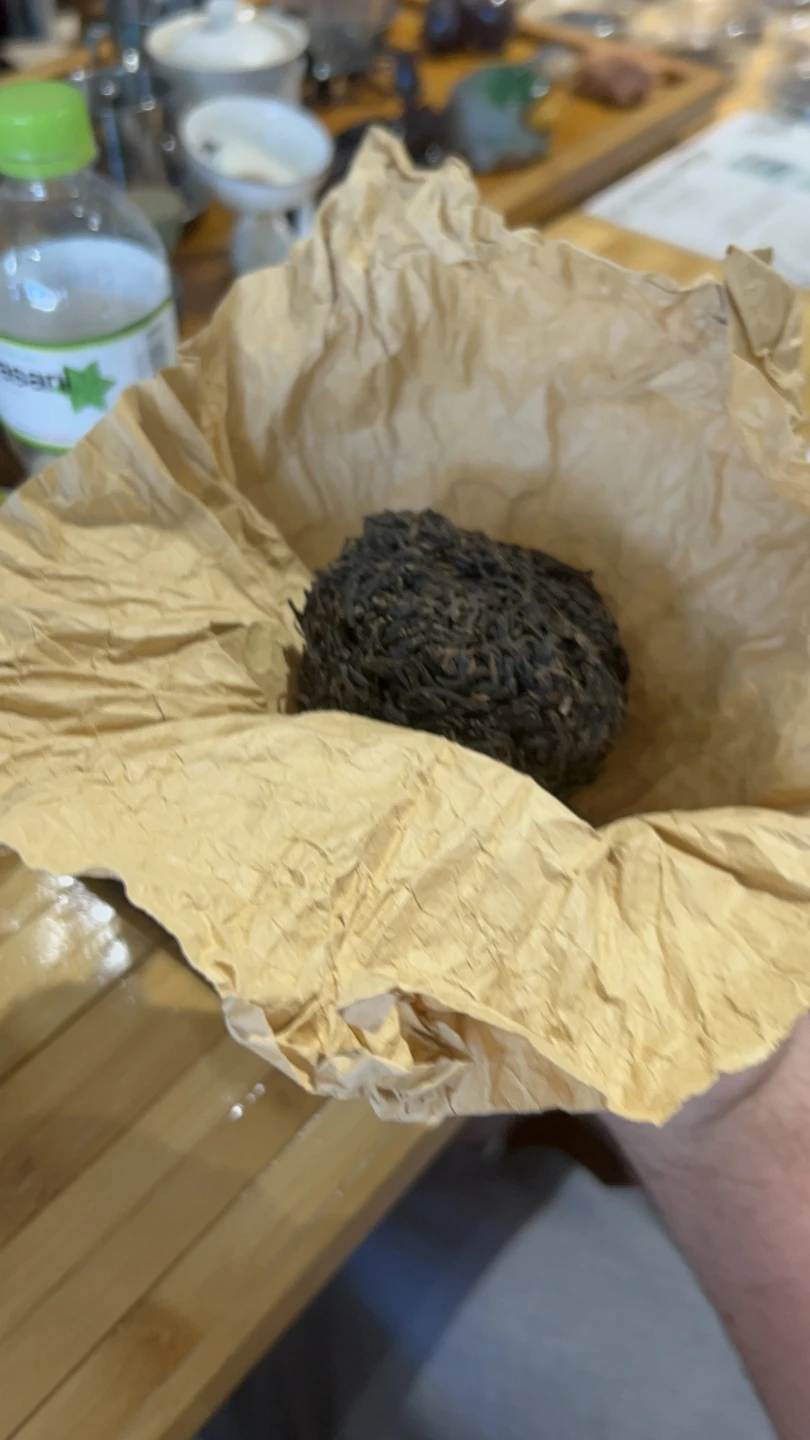 Максим чудесный лектор! Собирает группу из 8 человек, рассказывает все подробно и очень интересно. Начали с