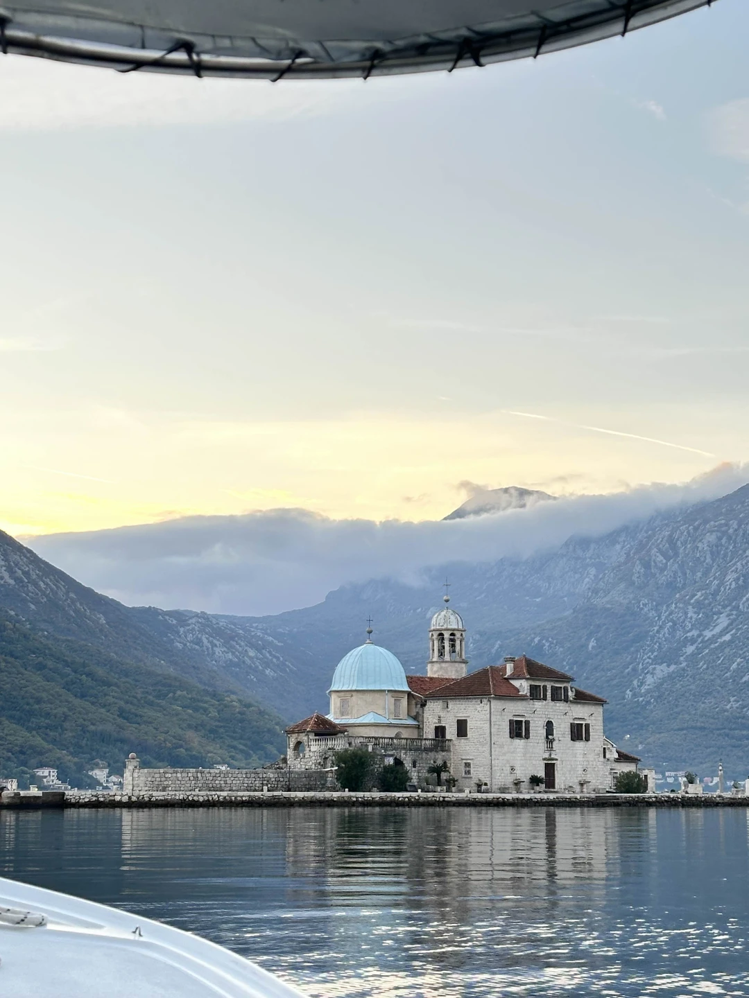 Мы в полном восторге от этого дня! У нас была экскурсия с Оксаной с посещением устричной