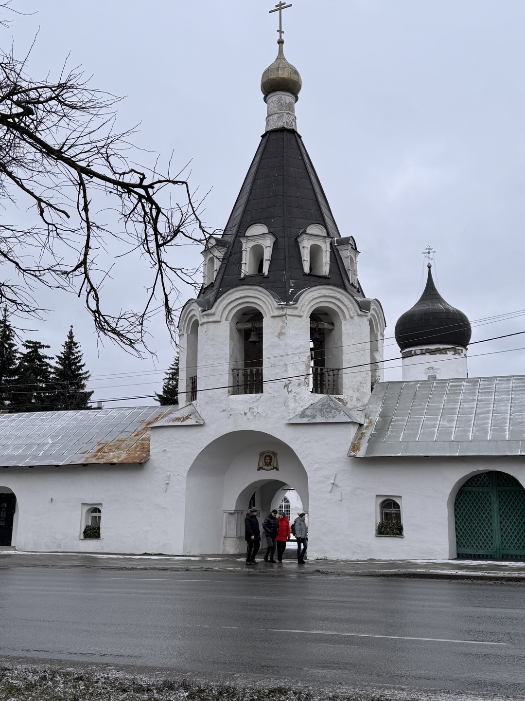 По древнему Пскову с историком (Валерия)