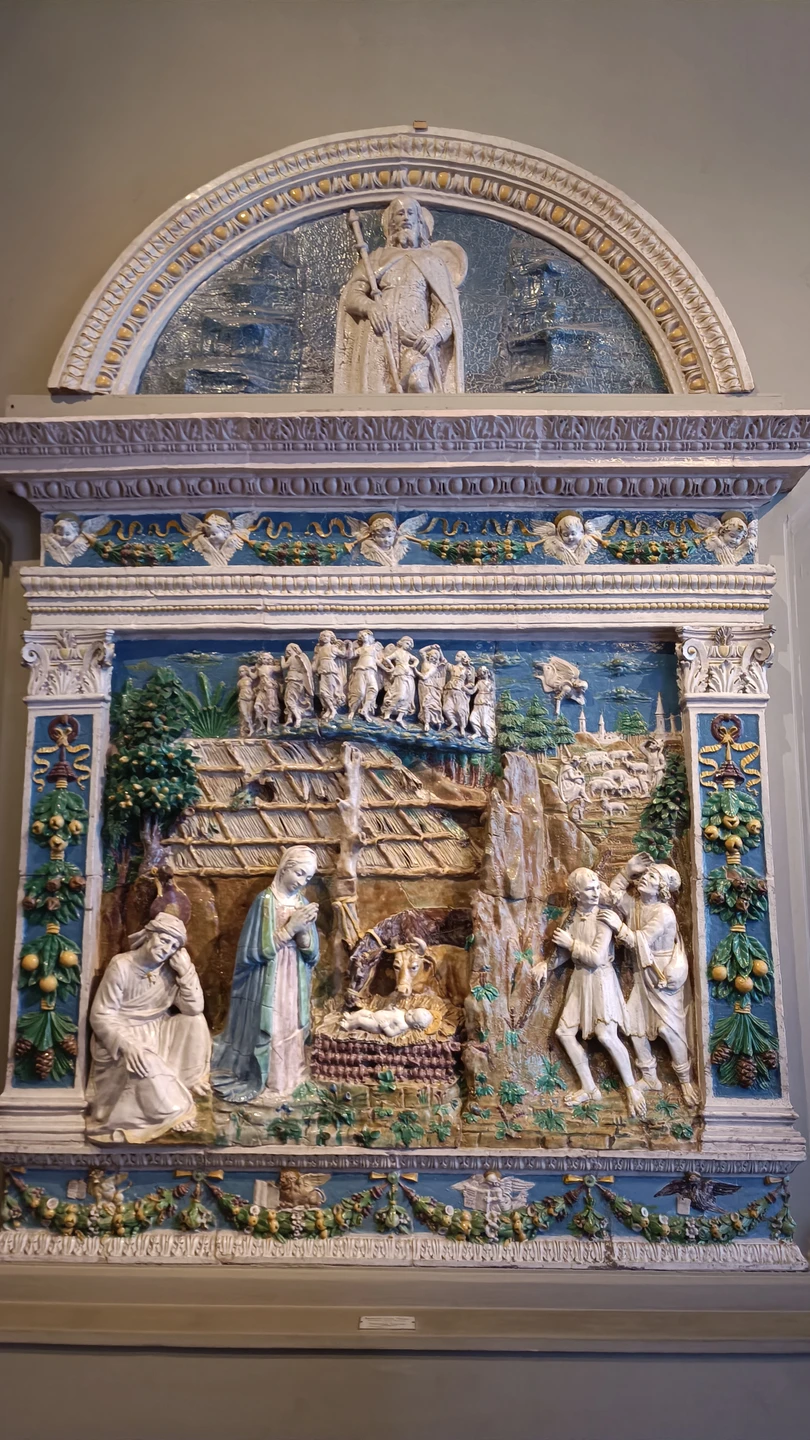 Потрясающая экскурсия! Насыщенная, но не перегруженная. Спасибо очаровательной Виктории за увлекательную прогулку! Идеальная программа для знакомства