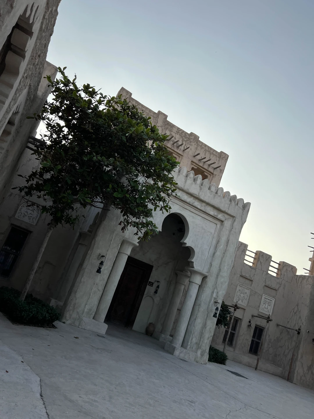 Экскурсия прошла на одном дыхании. Огромное спасибо Виктории, отличный экскурсовод и приятный собеседник. Был с взрослым