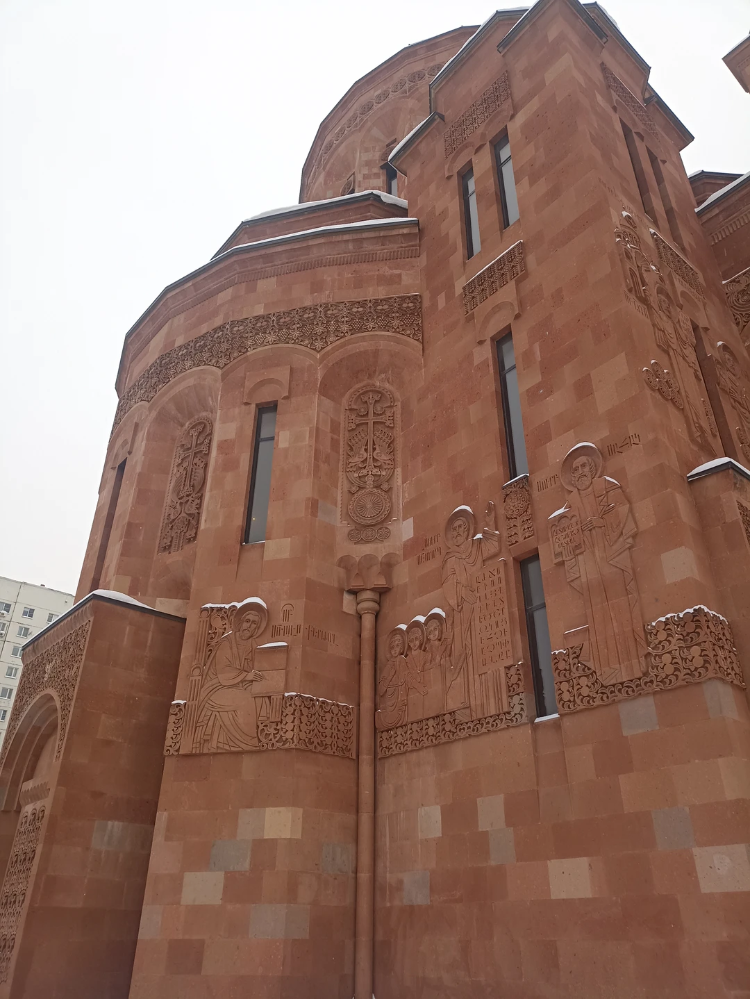 Были на экскурсии. Лекция очень понравилась. Она была посвящена, главным образом, истории Армянской церкви, а также вероучительным вопросам