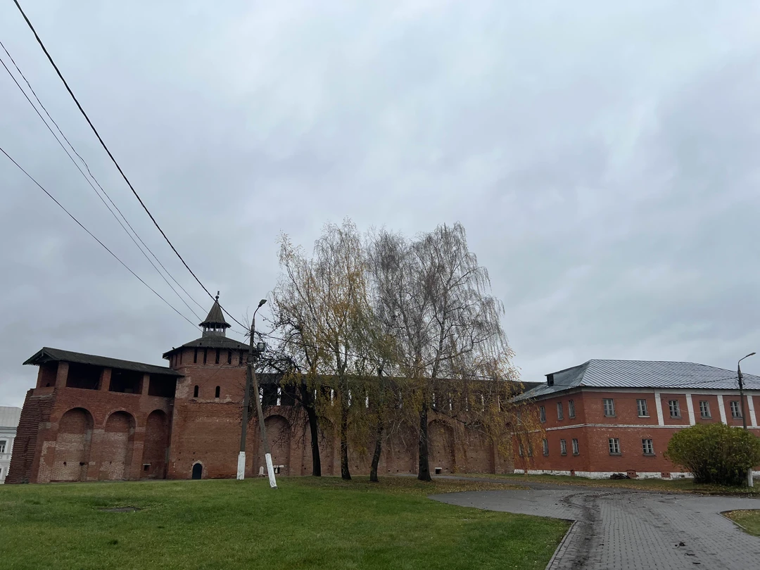 Коломенский кремль изнутри (Белкина)