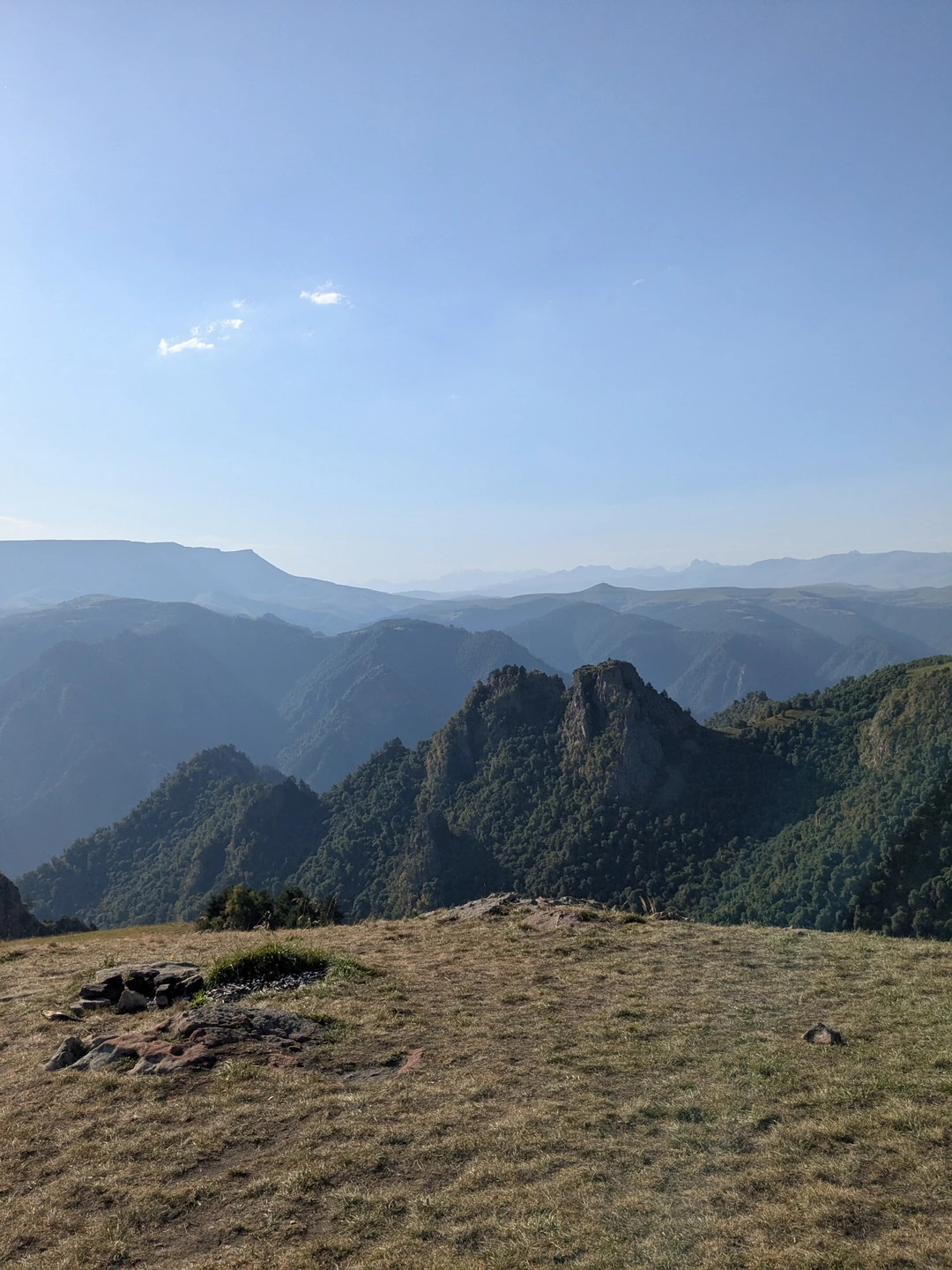 Первое путешествие, которое забронировали через Tripster. Оставило неизгладимые впечатления и невероятные воспоминания. Экскурсия содержательная, очень атмосферно