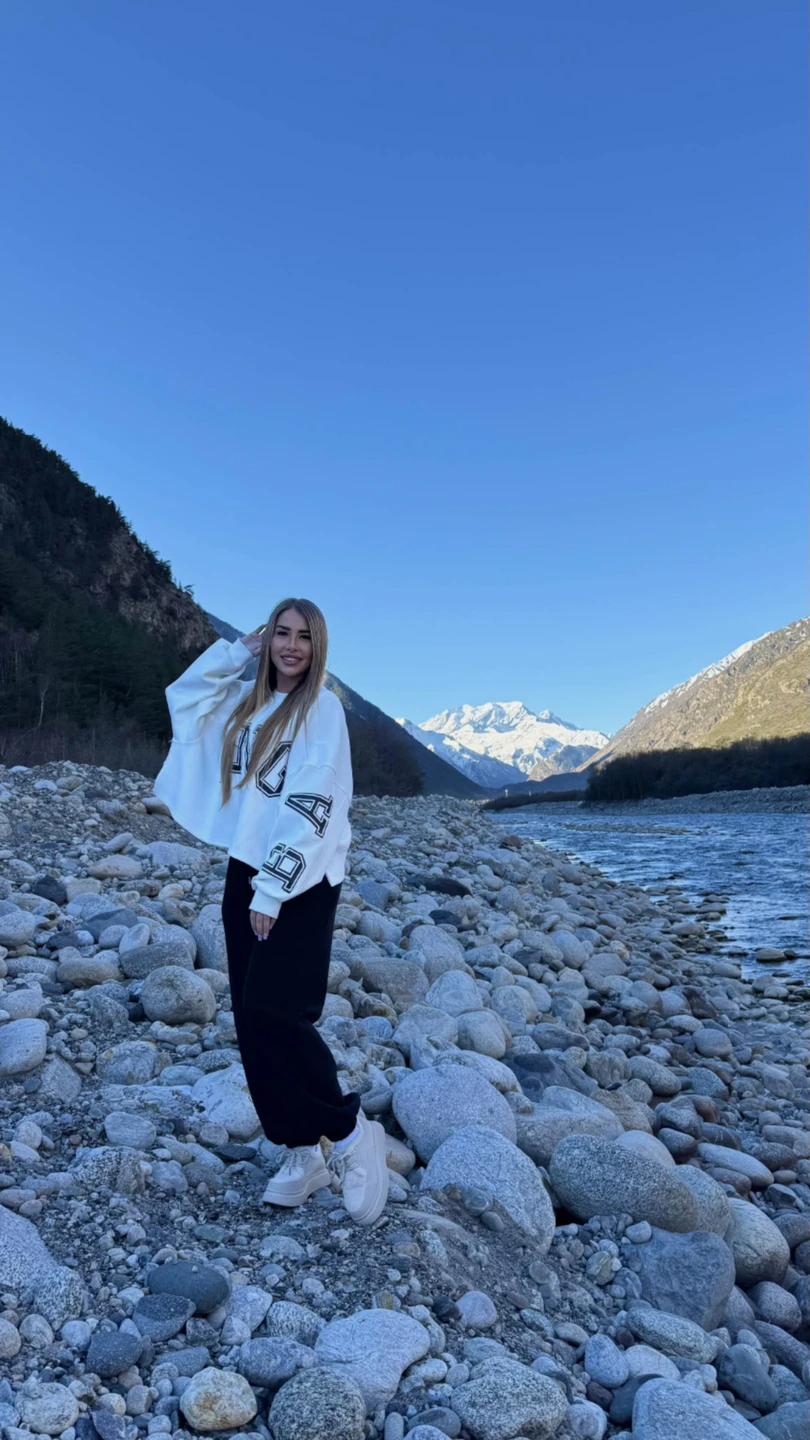 Ездила на экскурсию с гидом Сергеем. Экскурсия прошла замечательно, Сергей очень хороший рассказчик и интересный человек