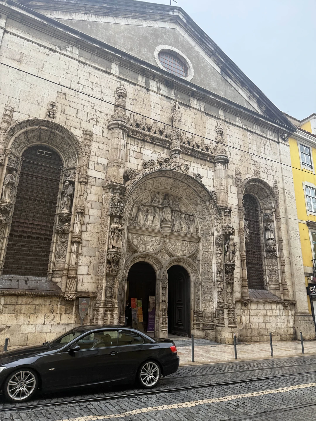 Я посетил экскурсию Елены Утро конца света: по следам Великого Лиссабонского землетрясения. Экскурсия тщательно подготовлена и