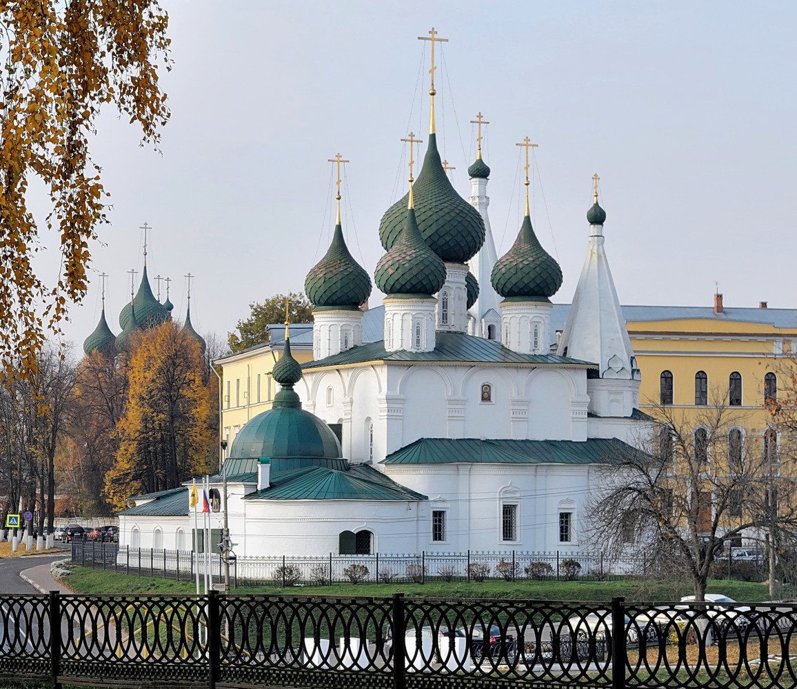 17 каменных сказов Ярославля и древнерусское узорочье