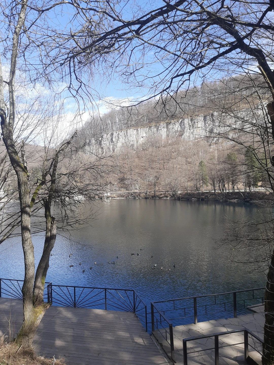 Очень насыщенная, комфортная и незабывая на впечатления поездка состоялась для нас вместе с Азаматом. Нам очень