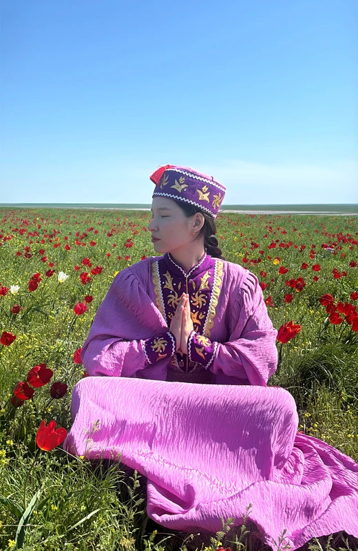 Когда калмыцкие степи расцветают: весенний отдых в Элисте в период тюльпанов