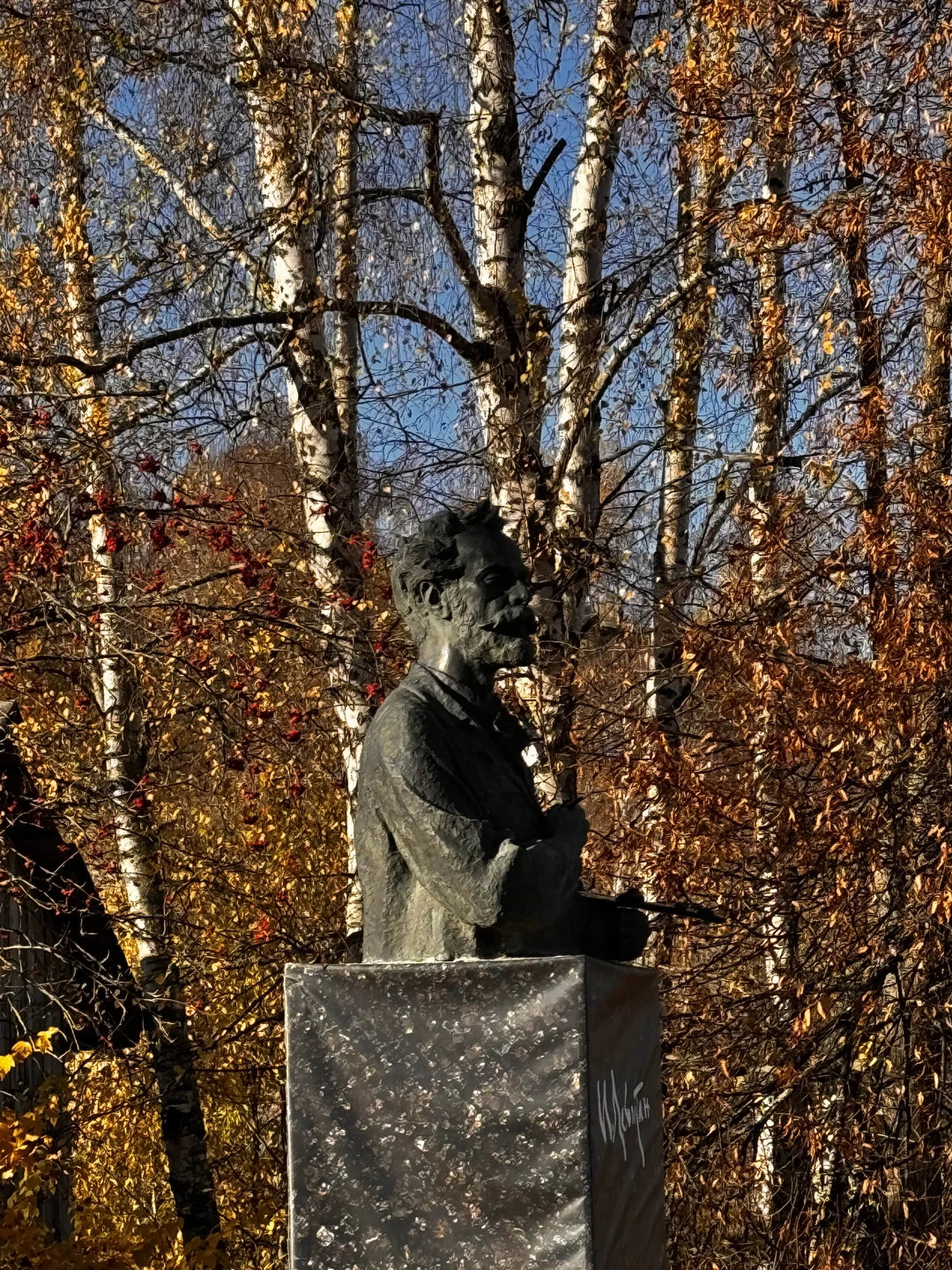 Отличная и увлекательная экскурсия, которая будет интересна всем возрастам - Светлана найдет подход к каждому! Отдельное