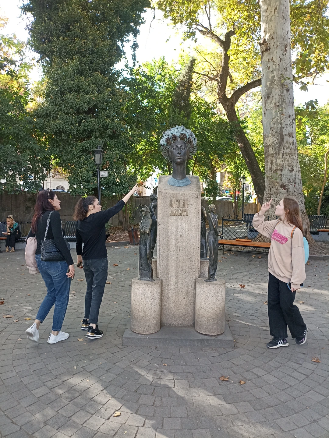 Старый Тбилиси по-новому: прогулка-квест (Юля)