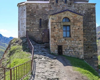 Домбай - жемчужина Кавказа и Карачаево-Черкесии