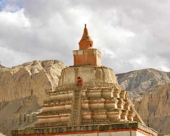 Королевство Гуге, долина Жада, монастырь Толинг, каньон Цанда и Окаменелый лес
