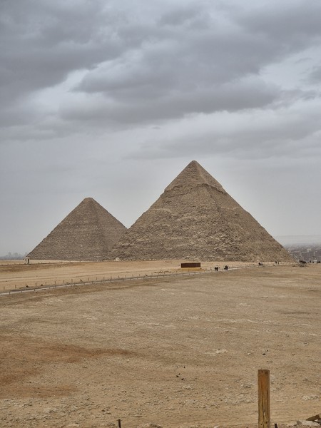 круто, классно, отлично, супер! были вчера на экскурсии с гидом Ахмедом. любознательный,интеллигентный, приятный человек, с прекрасным