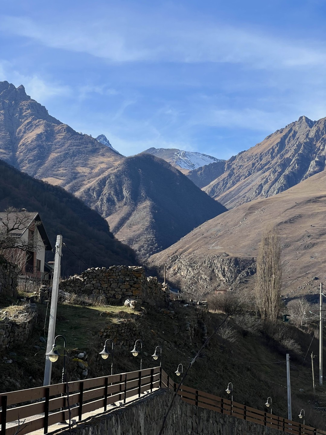 Спасибо большое за экскурсию! Экскурсия прошла замечательно, очень много положительных эмоций, красивых фотографий и незабываемых впечатлений!)☺️