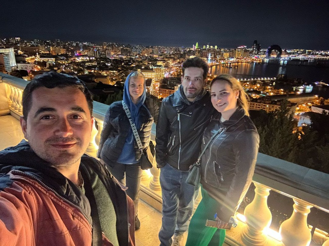 Очень классная экскурсия по всему центру города в темное время суток дает возможность насладиться красотой ночного