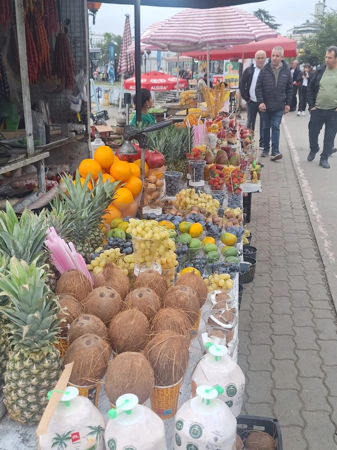 Александр прекрасно провел экскурсию. Его речь грамотная, подача информации простая и понятная. Видно, что человек обладает