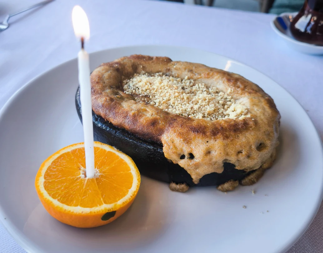 Это был прекрасный мой день рождения. Пусть станет доброй традицией отмечать его в компании великолепной Жанны и её супруга в Стамбуле!