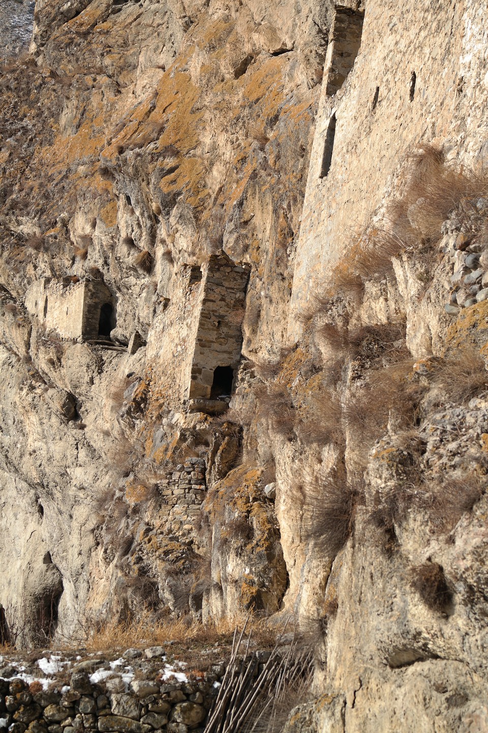 Хочу выразить огромнейшую благодарность Водителю (Гиду) Григорию. Аккуратное вождение, знание и рассказ истории Осетии. Очень интересно