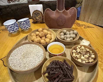 Чике-Таман, Гейзерное озеро, Марс и ужин в юрте