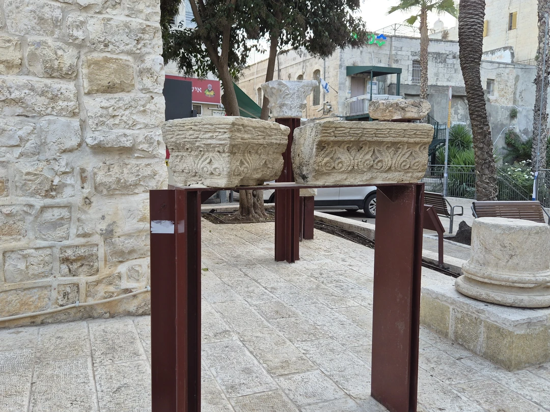 Перед шаббатом я и моя семья прогулялись с Шуалем по Старому городу Иерусалима