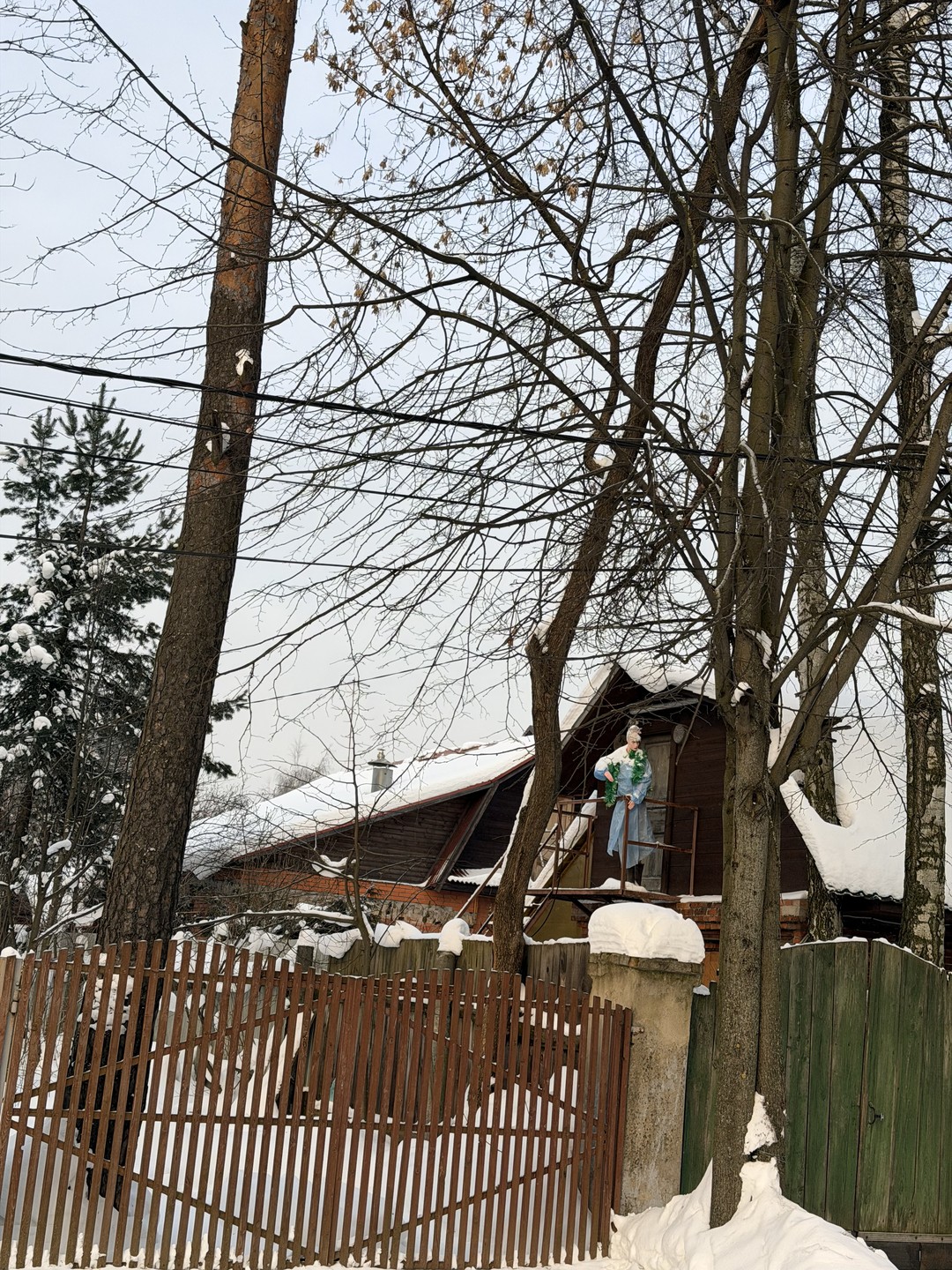 Второй раз на данной экскурсии и снова в восторге! Сергей потрясающий гид, побывать у него на