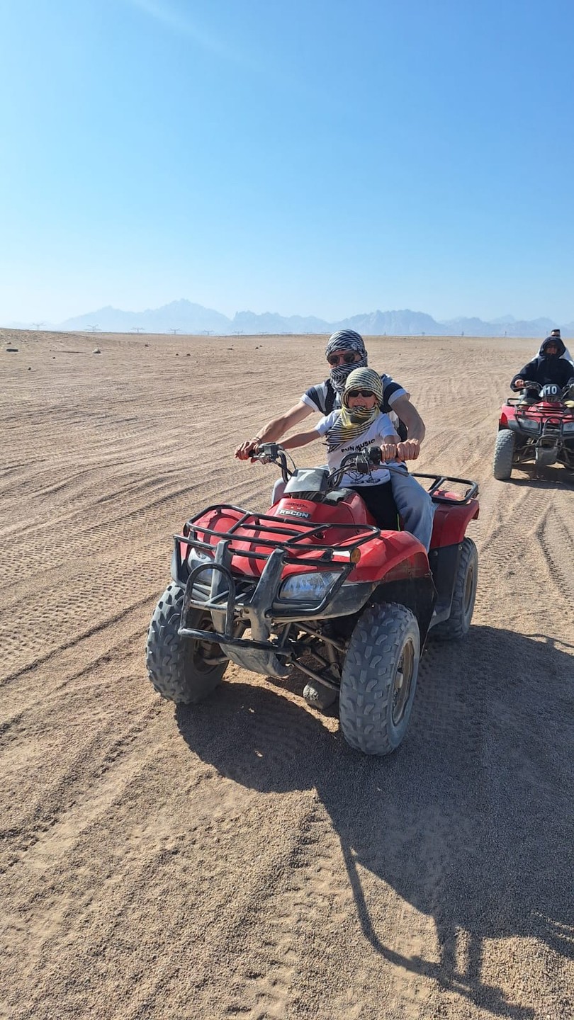 Читая отзывы об этом мероприятии (экскурсией это не назовёшь), на многое не рассчитывали, но бюджетно почему