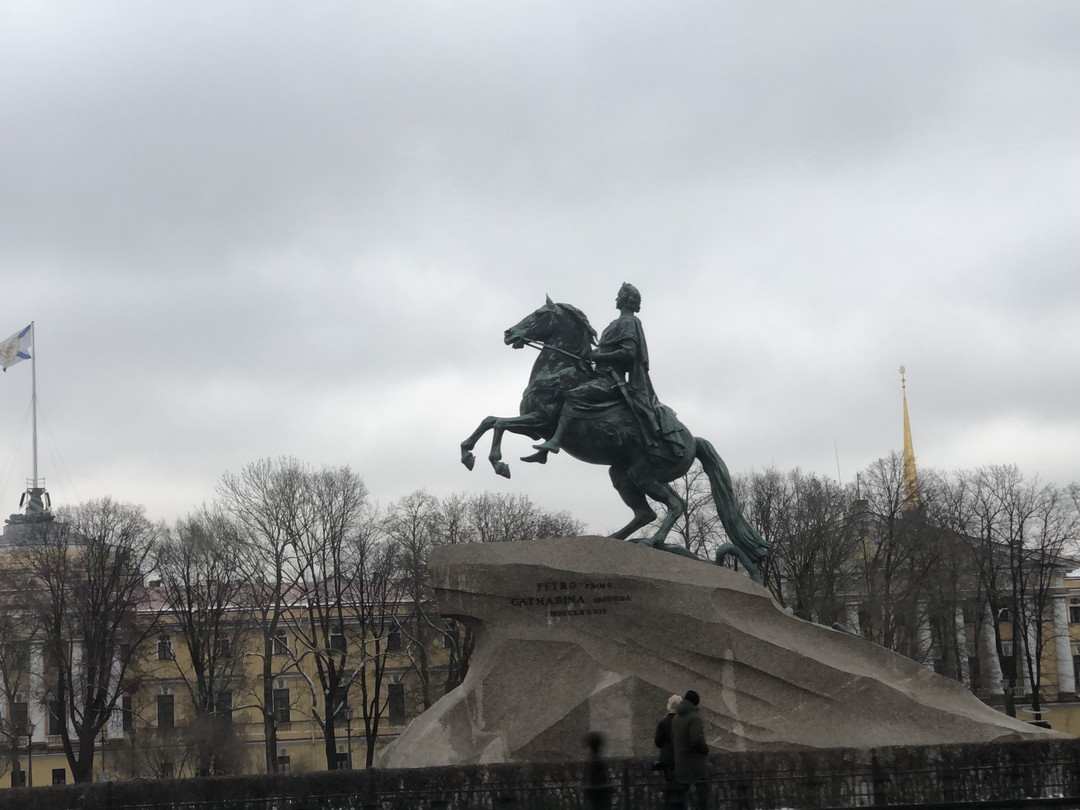 Добрый день! Маршрут мы попросили немного изменить сами, и получилось, как мы хотели. Знание города, с