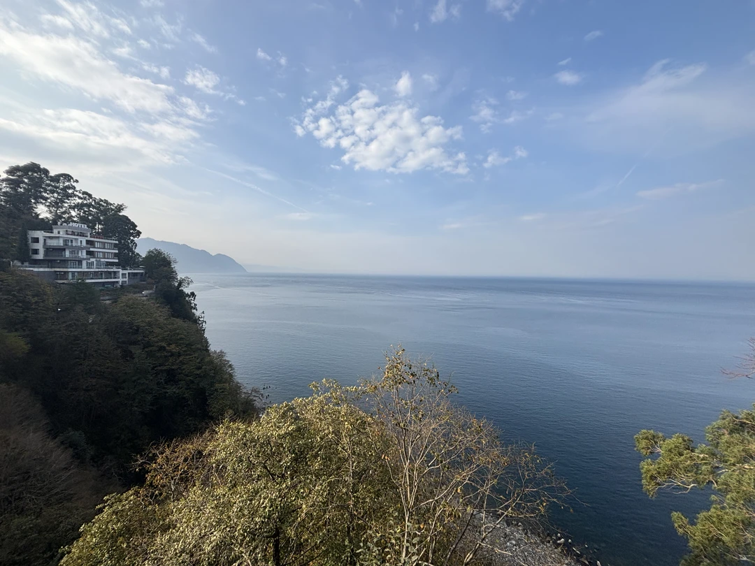 Ездили на эту экскурсию с женой и нам она безумно понравилась!