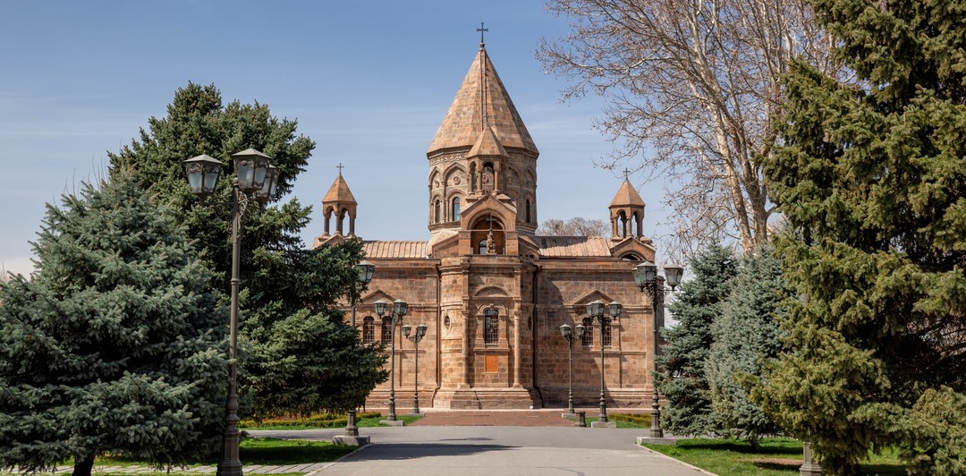 Эчмиадзин&nbsp;— армянский Ватикан