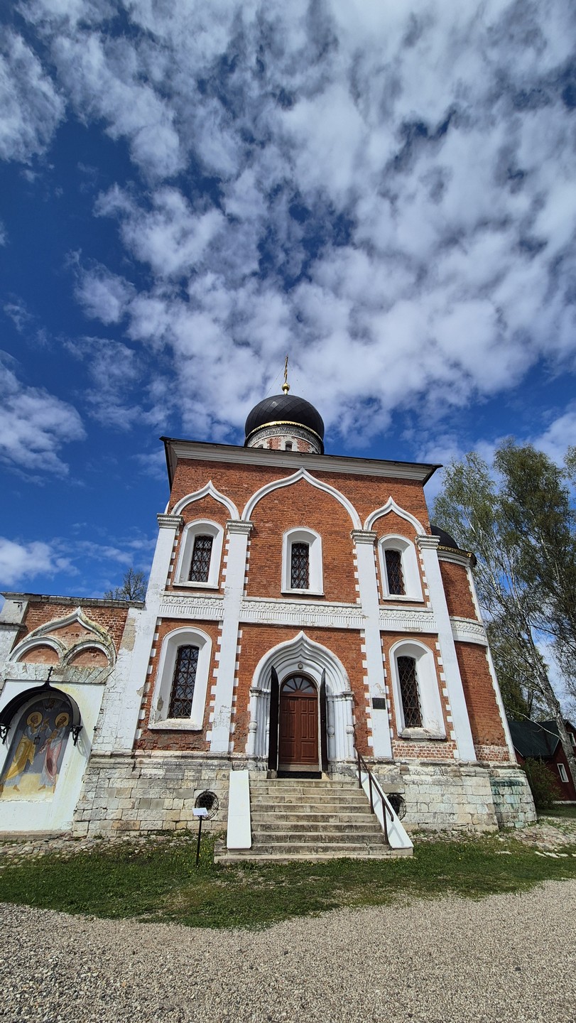 Наталья отличный рассказчик, экскурсия интересная, город очень понравился