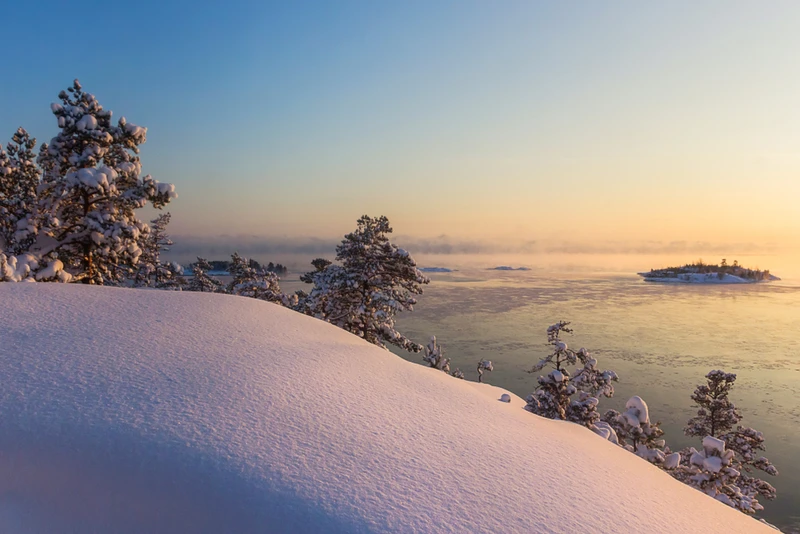 Выходные в Карелии: парк «Рускеала», сафари к водопадам и мастер-класс