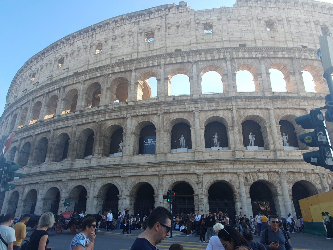 Интересный маршрут, сосредоточенный на периоде от VIII века до н. э. (основание города Рим) до падения