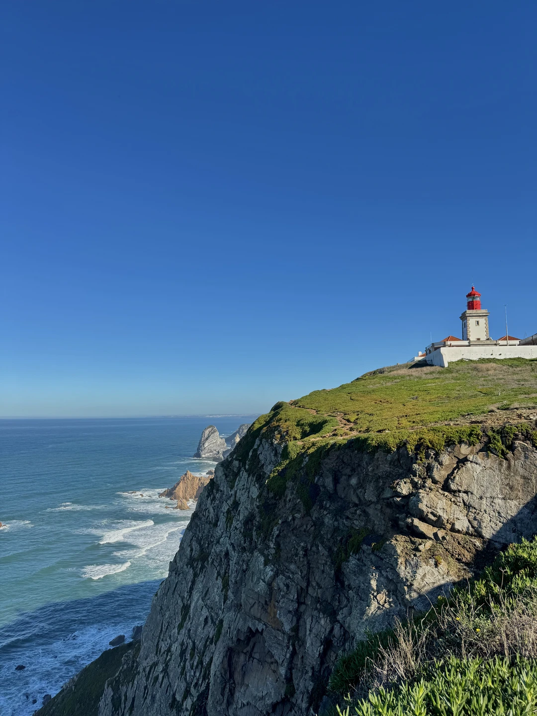 Огромное спасибо Елене за прекрасно организованную и проведенную экскурсию! Узнали много нового и интересного о Португалии!