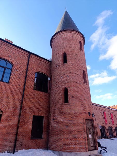 Отличная персональная экскурсия без толп людей с приятным гидом, который по пути расскажет о Калининграде и