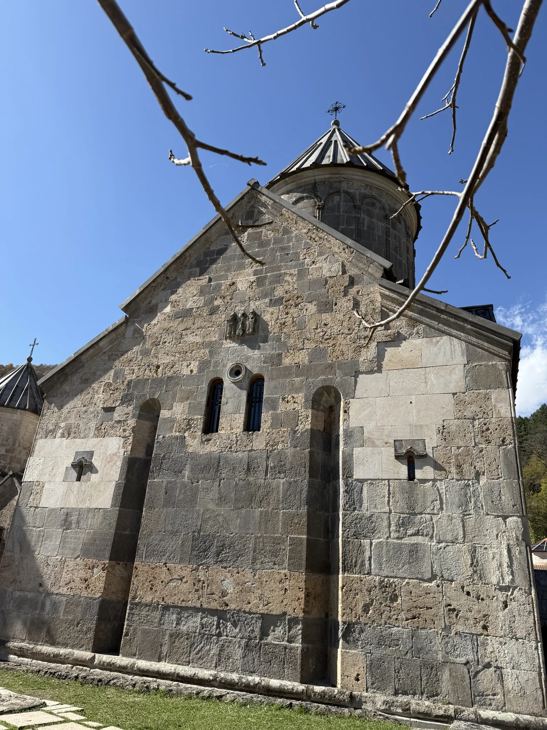 Благодарю за погружение в историю. Гид Николай провел экскурсию на одном дыхании. Настоящее путешествие во времени