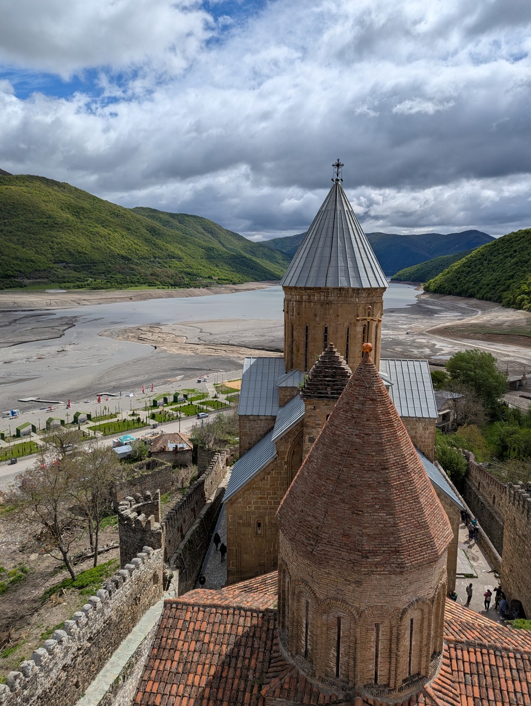 Из Тбилиси в Казбеги - через природные и исторические чудеса Грузии (в группе) (Vasilii)